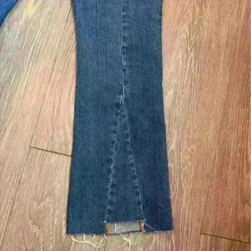 Madewell High Rise Cali Demi-Boot Jeans -Kemper Wash: Back-Seam Edition Size 27 - Picture 12 of 14
